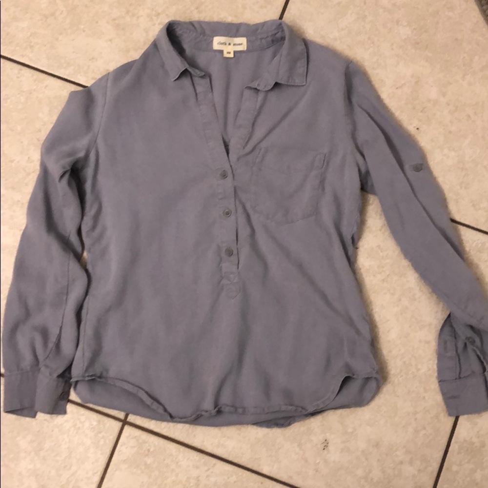 Cloth and Stone gray shirt